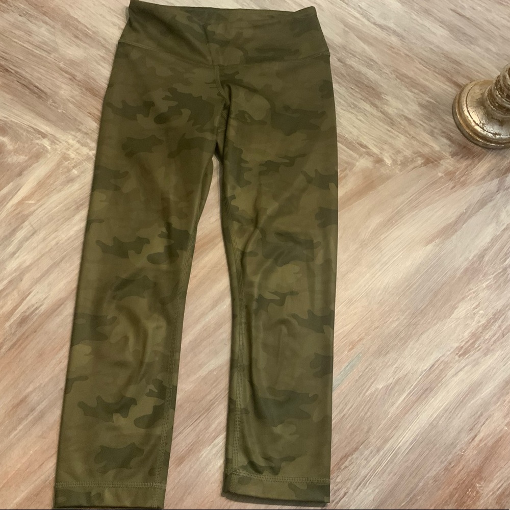 Lululemon Wunder Under Pants